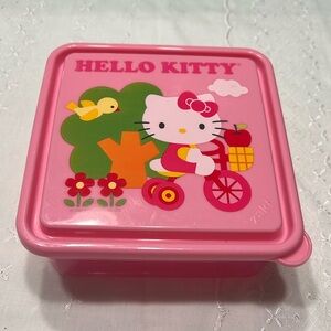 Hello Kitty Covered Container 2013